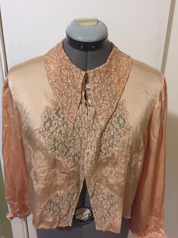 1930s Vintage Silk Bed Jacket by Wheresmytimemachine on Etsy