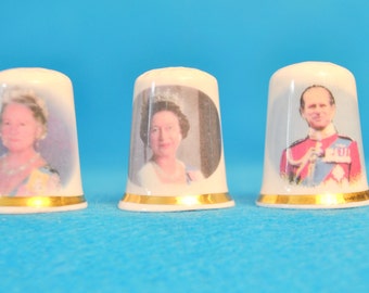 3 Finsbury Fine Bone China Thimbles - Royal Family- Collectable