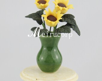 well made miniature flower/sunflowers &for 1/12 scale dollhouse furniture