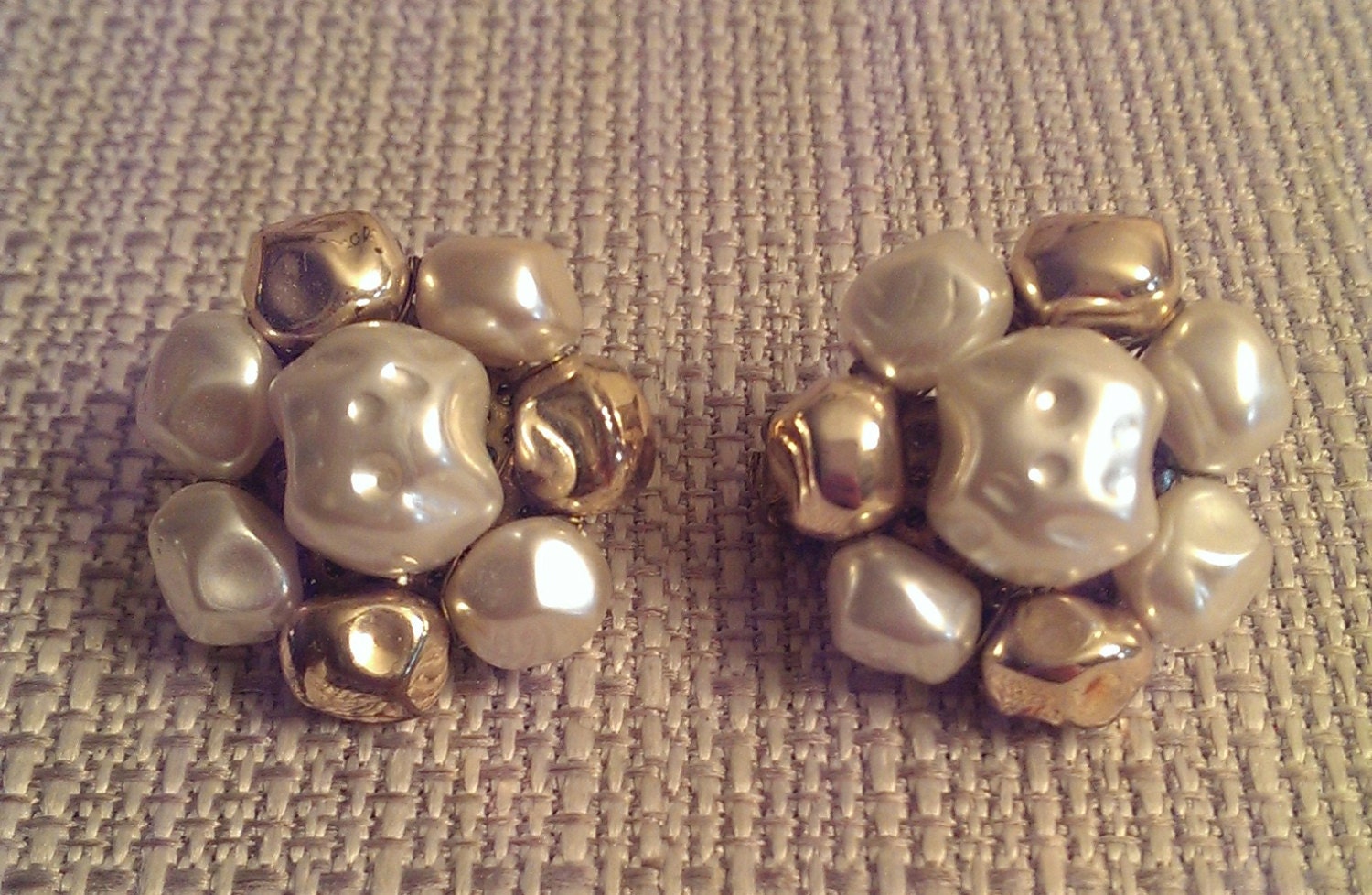 Vintage Japan Clip On earrings Haute Juice