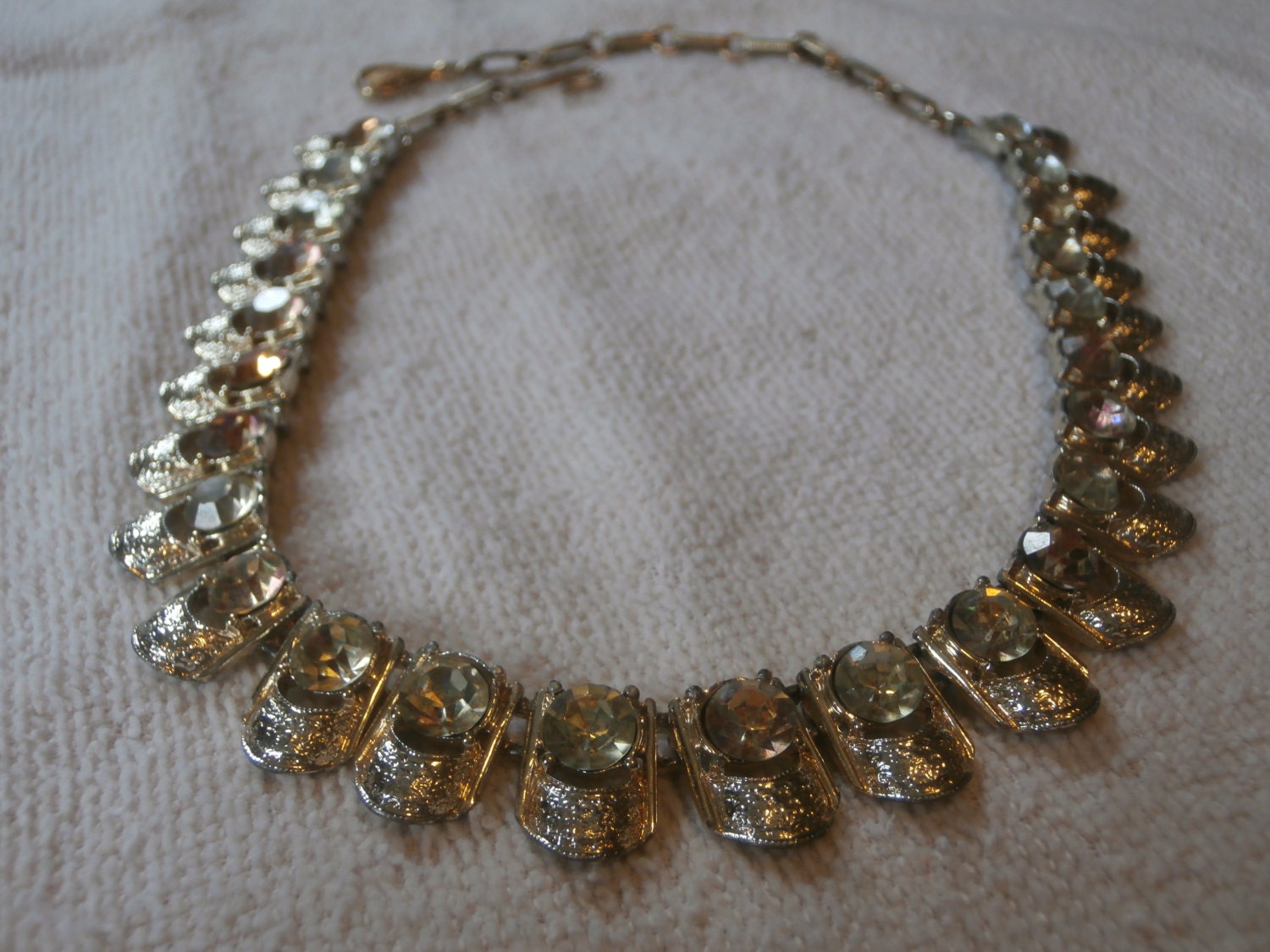Coro Rhinestone necklace gold tone by OLDANDSHINYTHINGS