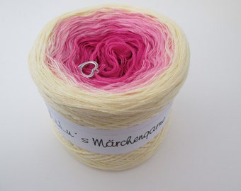 Color gradient yarn 200 g = 760 m lacegarn