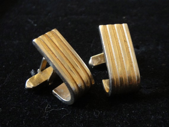 Vintage Cufflinks Swank Wrap Around Curved Gold by recoveryVintage