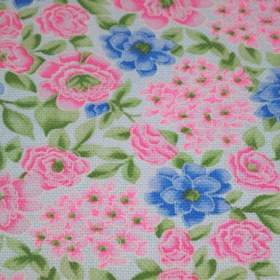 vintage 80s novelty print fabric featuring pretty blue and