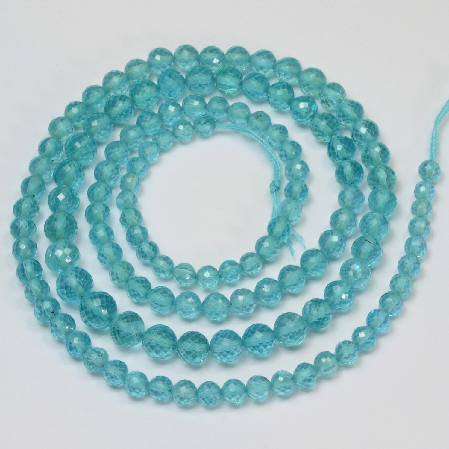 3.1mm-5.3mm Neon Blue Apatite Faceted Round Rondelle Beads 18.5