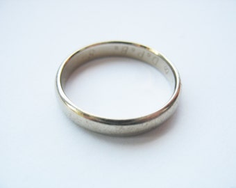 14k White Gold Wedding Band, 4mm wide, Has Inner Engraving, 1980, Size 9, Budget Wedding