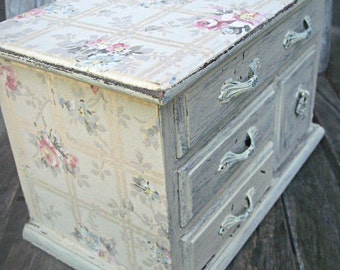 Mid Century jewelry box, up cycled jewelry box, wallpapered jewelry box, OOAK jewelry box, treasure box, unique storage box, studio storage