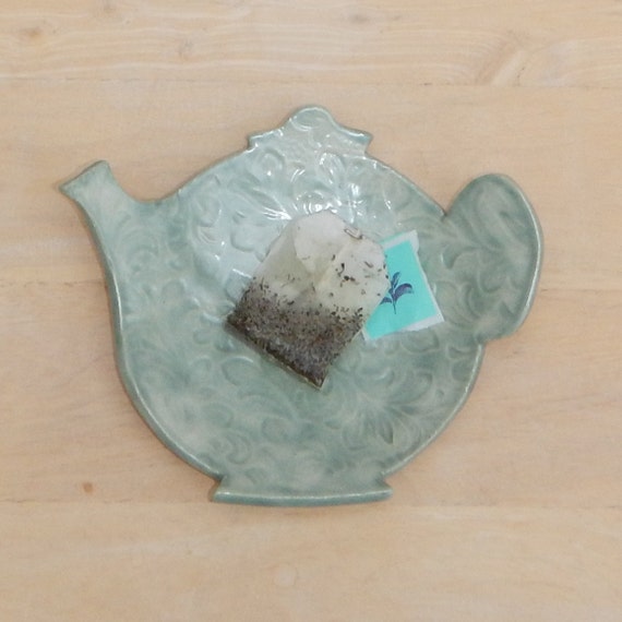 Tea bag dish in stoneware pottery teabag plate by CaractacusPots