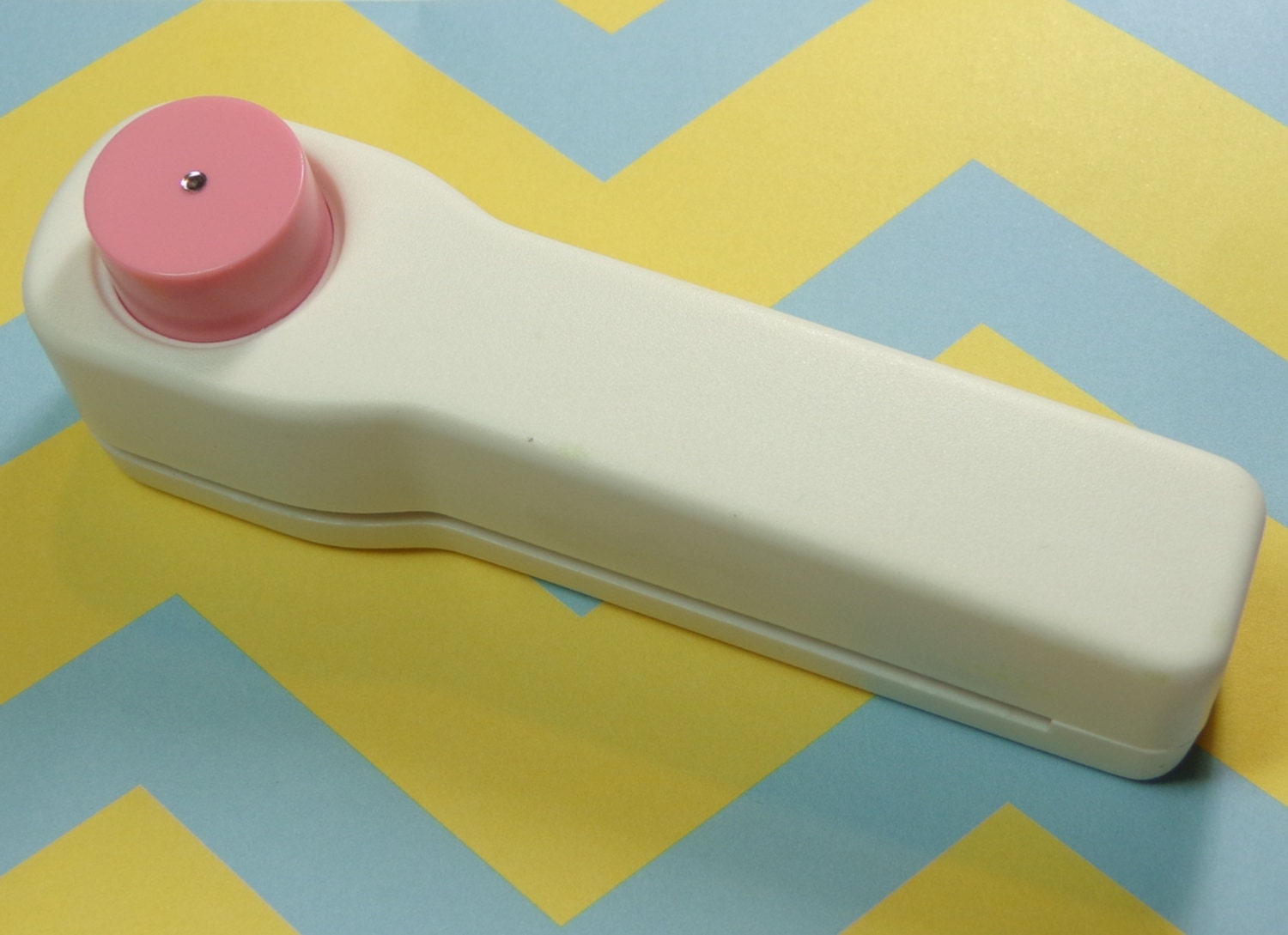 Long Reach 1/16 One Hole Punch Paper Punch Jewelry or Ribbon