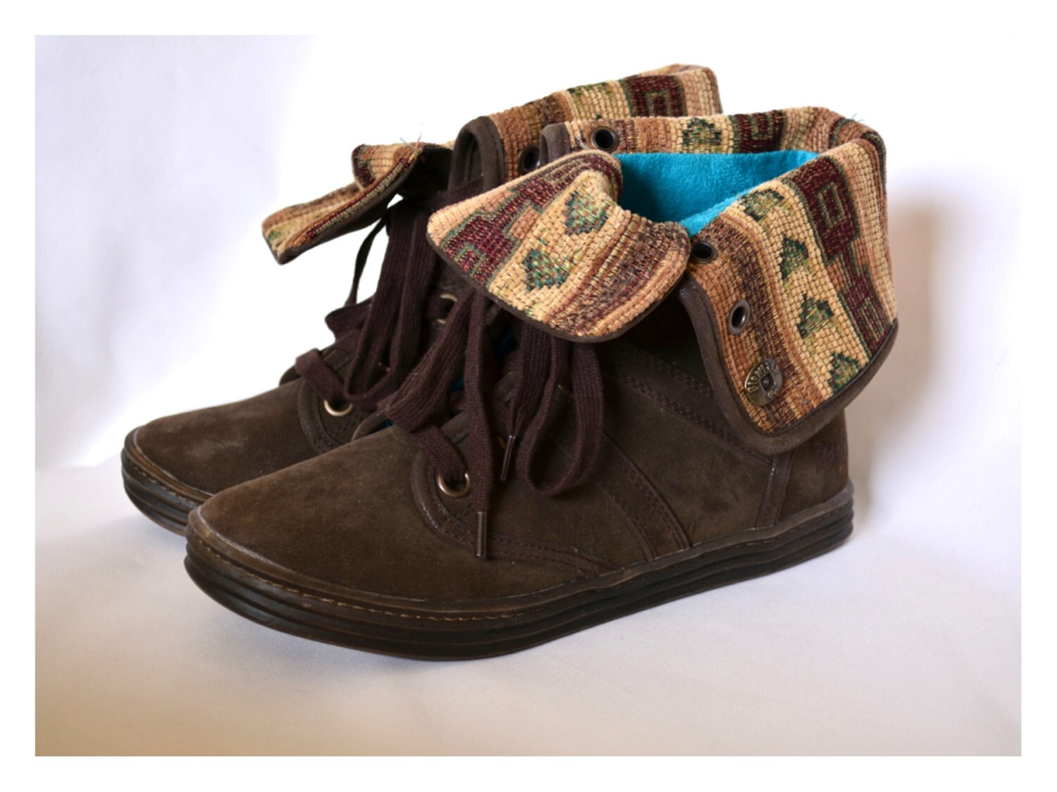 blowfish canvas booties