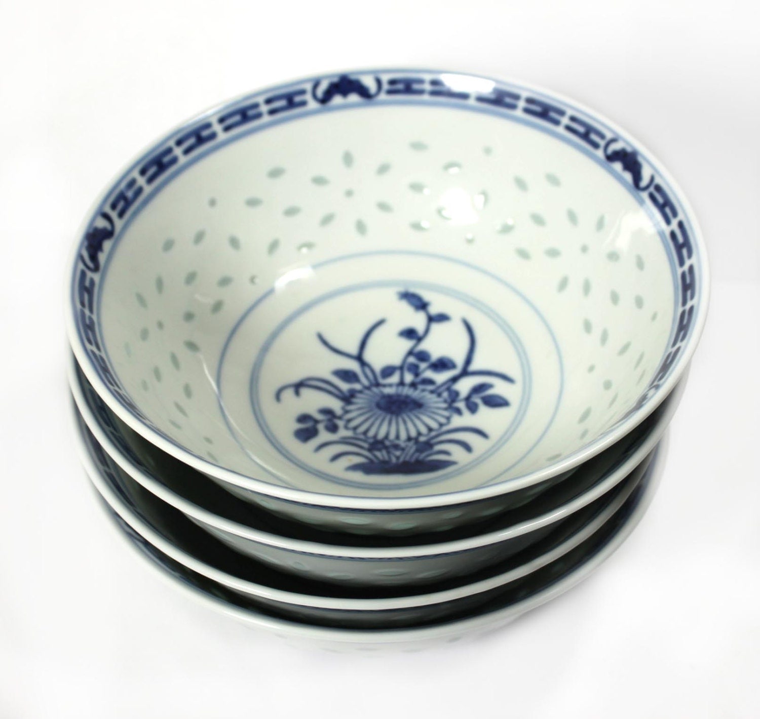 Rice grain blue and white Chinese soup bowls. set of 4 Haute Juice