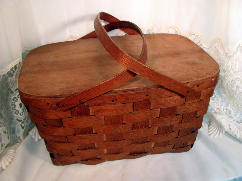 Picnic Basket by Peterboro Basket Co in New Hampshire