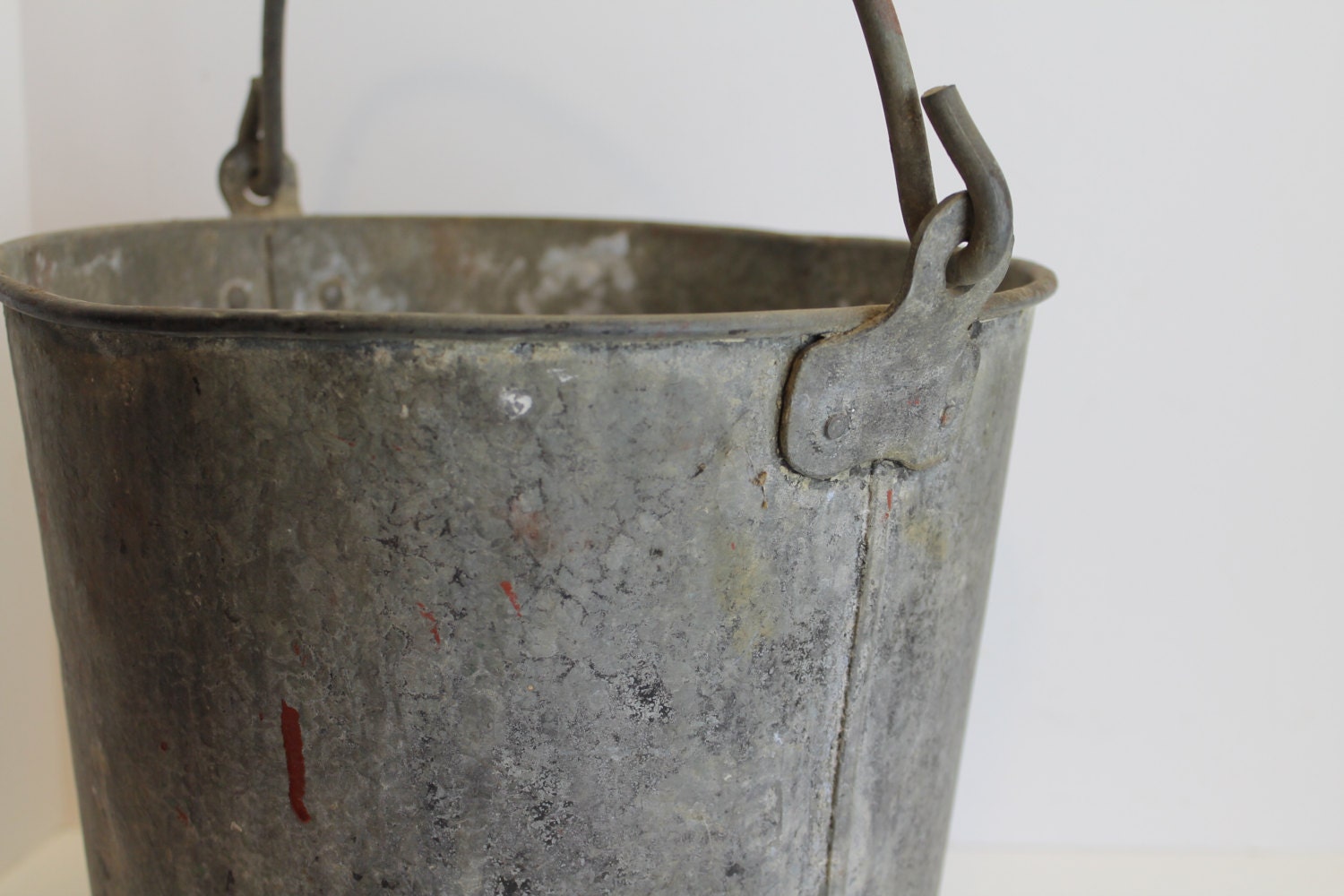 Vintage Galvanized Bucket With Handle // Old Rustic Farm House