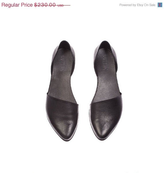 20% OFF SALE Black flat leather sandals by WalkByAnatDahari