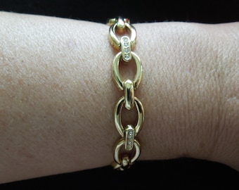 Vintage Gold Tone Bracelet with Clear Rhinestones. 7 Inches Long Plus Extender, Excellent Condition