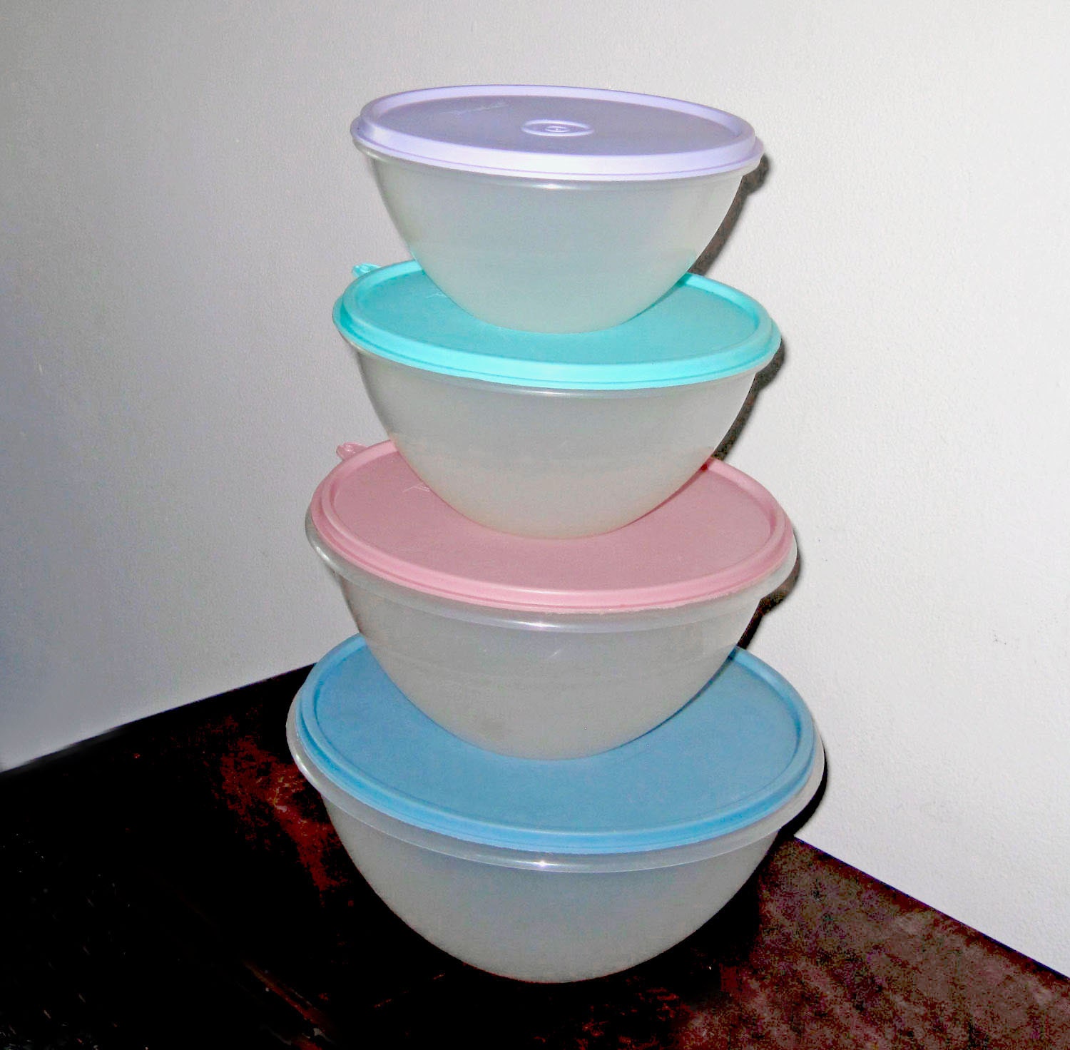 80s Tupperware Set of 4 Nesting Sheer Clear by TupperwareStore