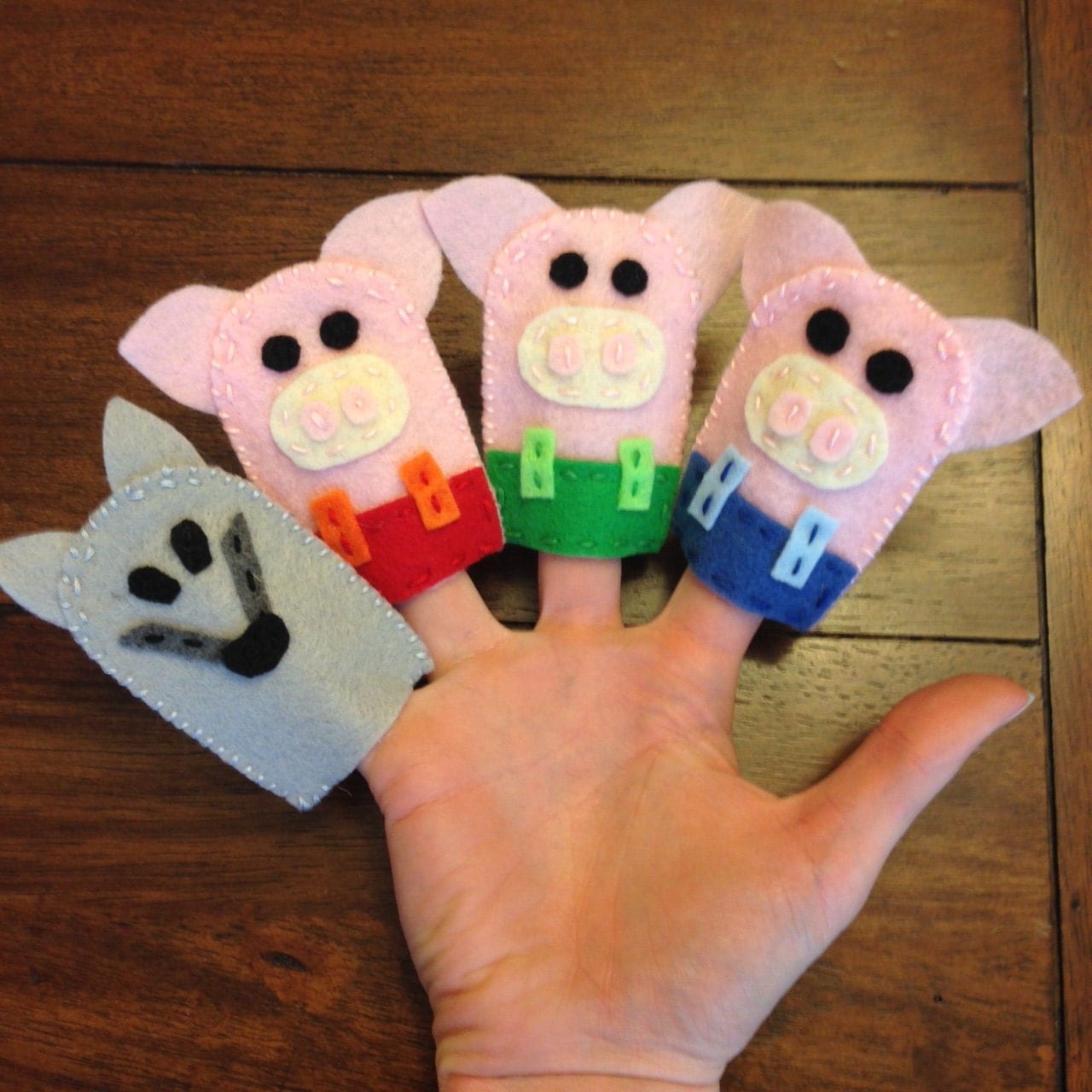 The Three Little Pigs Finger Puppet Set by LittleOakCrafts on Etsy