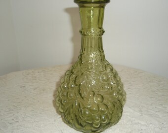 Green Glass Decanter, Grape Design Wine decanter, Vintage glass decanter