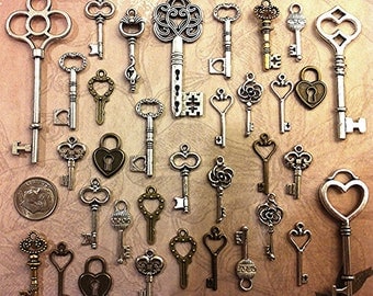124 New Skeleton Keys Bulk Beads Necklace Charms Wedding Escort Tags Crafts Gift Jewelry Supply Lot Antique Type Necklace Pendant Steampunk
