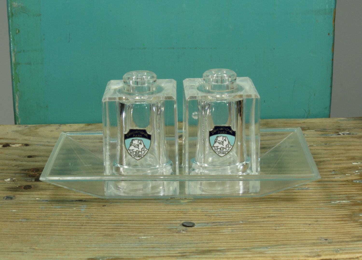 Clear Acrylic Souvenir Salt and Pepper Shakers With Tray
