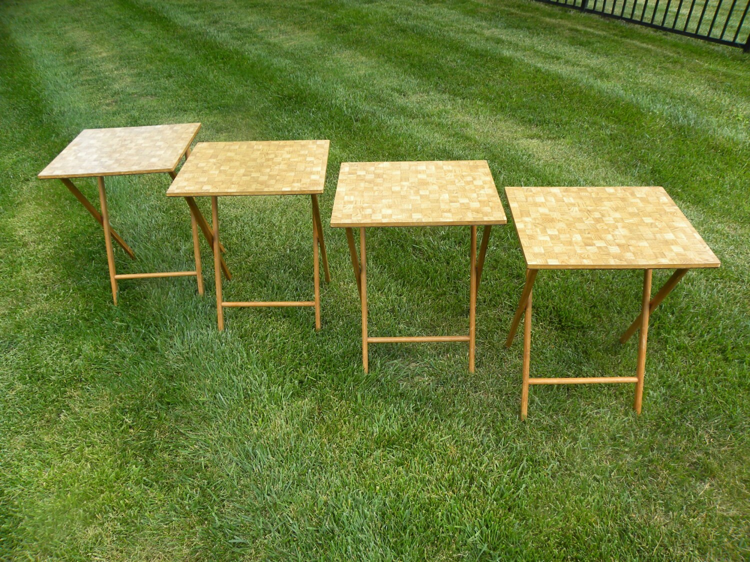 Vintage Mid Century Folding Wood TV Trays / Set of 4 Haute Juice