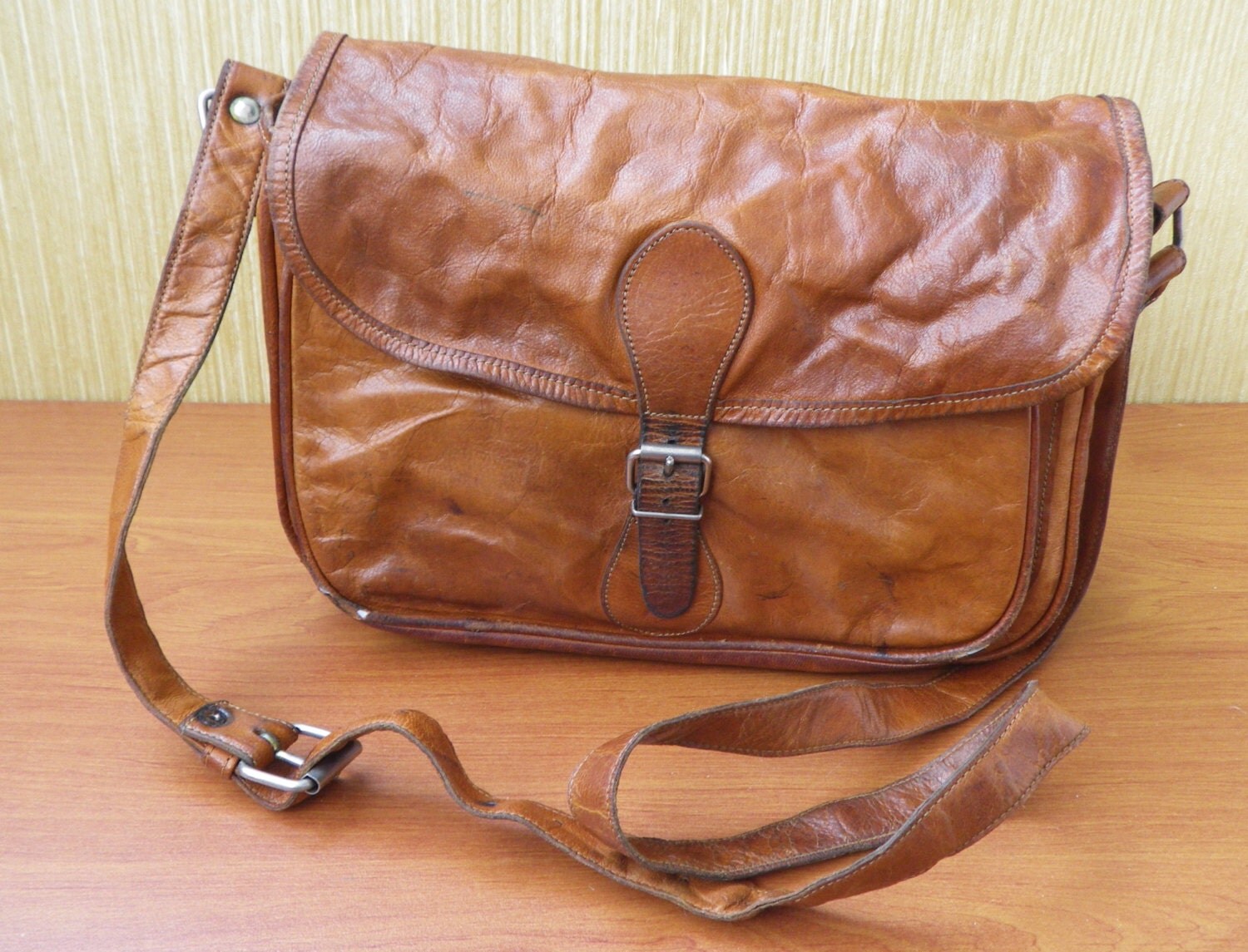 Vintage Brown Leather Distressed Bag Purse With Shoulder Strap