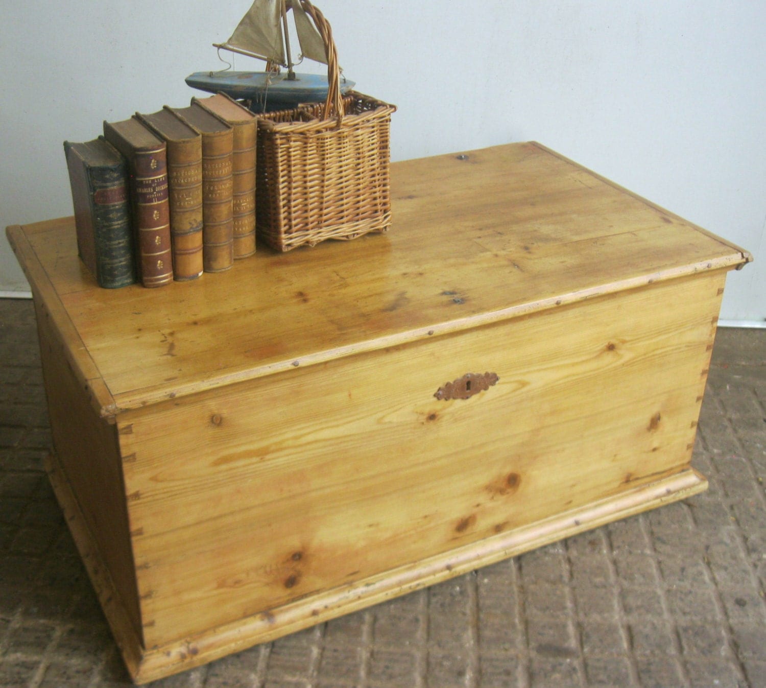 An Antique Pine Blanket Box / Coffee Table Haute Juice