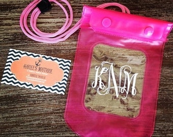 Keep it Dry Pouch - Marathon - Boating - Pool - Beach - Lake - River - Waterproof - Cell Phone Case - Lanyard - Monogram - Personalized Gift