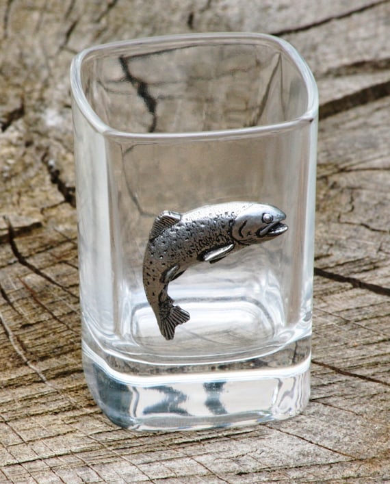 Pair of Rainbow Trout Glasses Crystal with Pewter Motifs