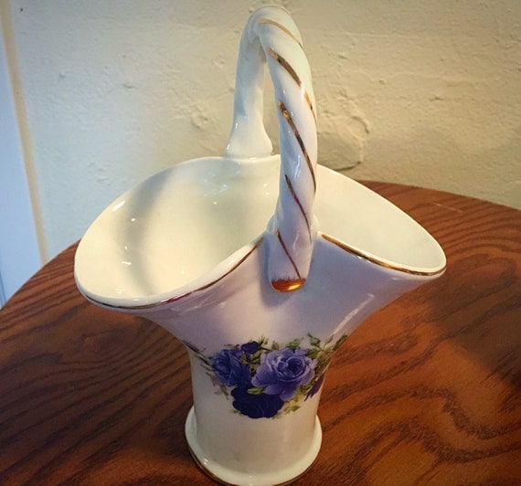 Items similar to Blue Roses Vase on Etsy