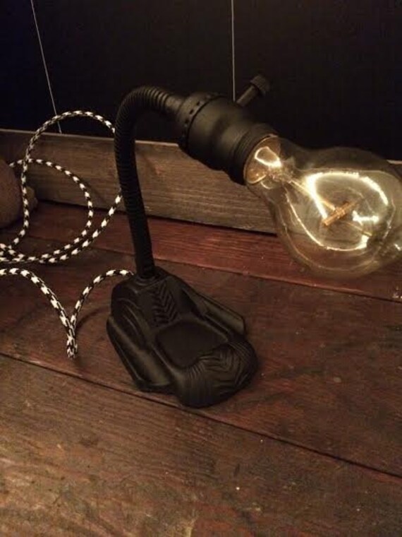 Vintage 1930's Eagle Cast Iron Lamp