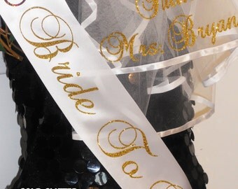 Veil, Bride To Be Veil, Bachelorette Veil & Sash, BacheloretteFREE PERSONALIZATION Monogrammed Veil, By Val's Veils