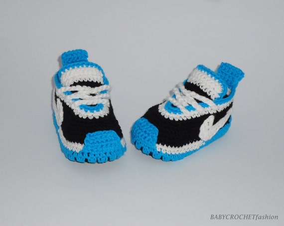 Baby Crochet Shoes, Newborn Baby Shoes, Blue Slippers, Boy Sneakers 