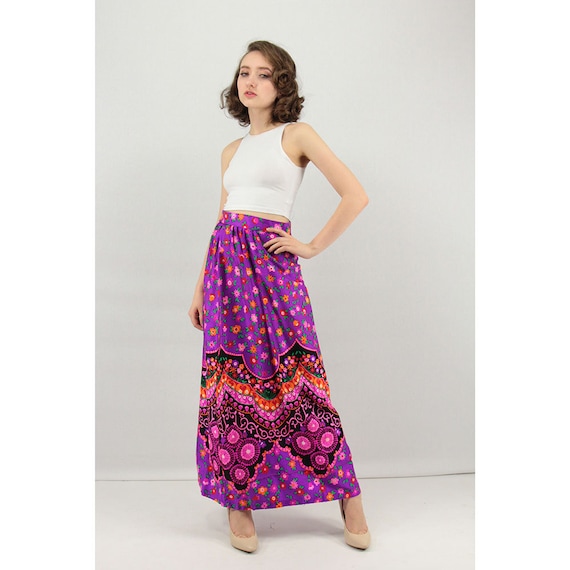 Vintage maxi skirt / 70s long skirt / Neon psychedelic floral