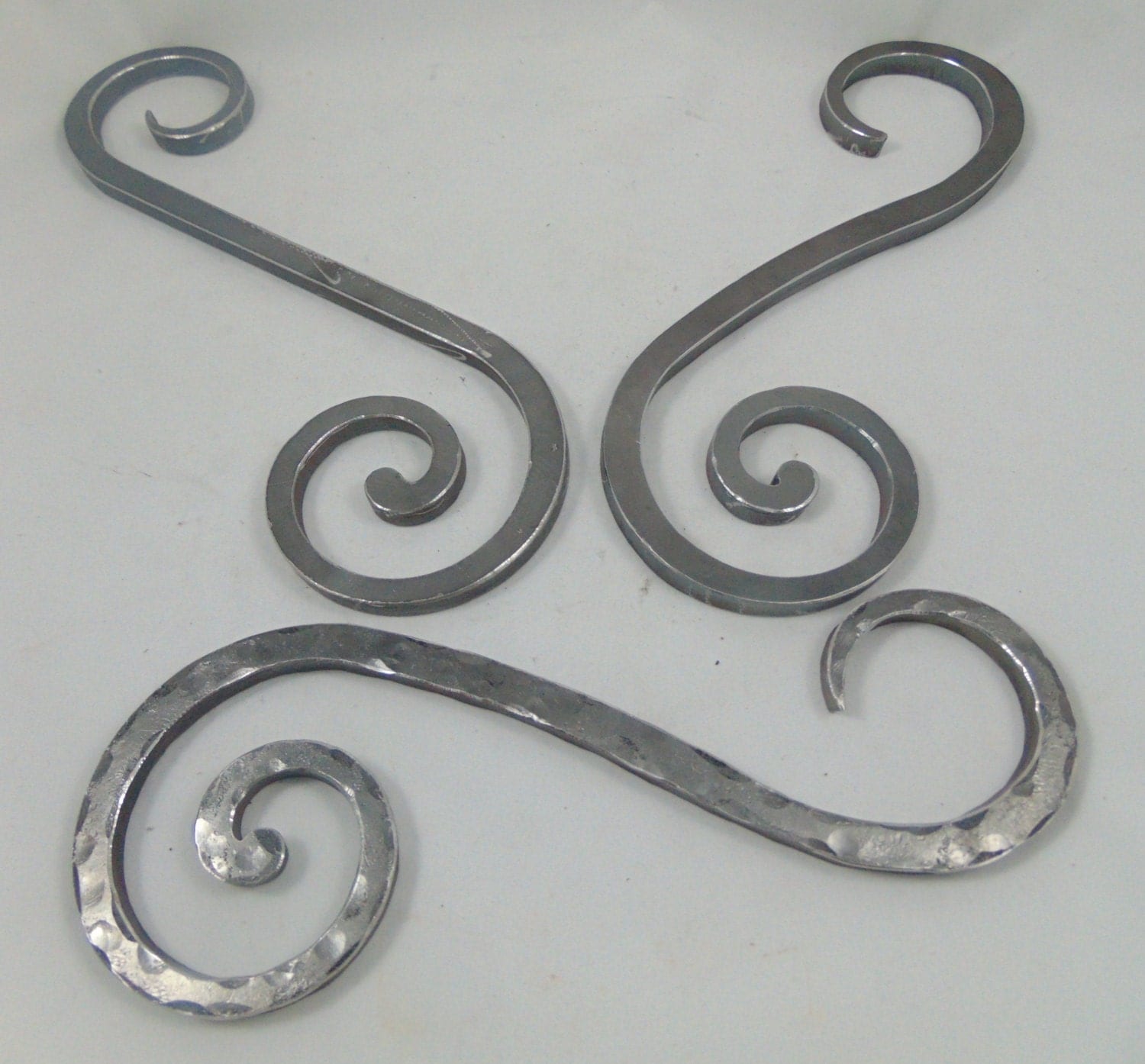 Custom Metal Decorative Scrolls Heavy Duty SHook for Plants