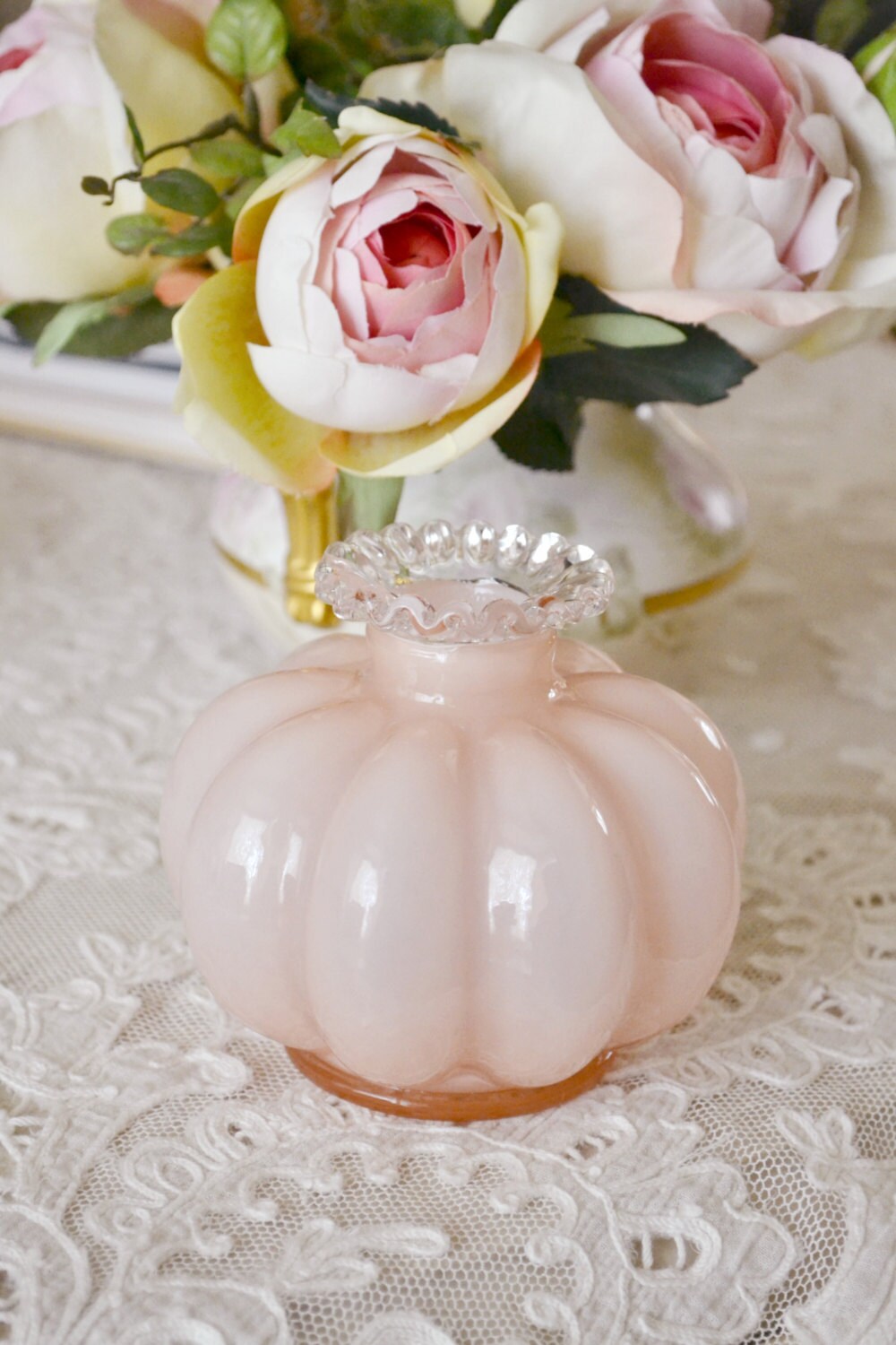 Beautiful Vintage Pink Fenton Glass Vase with Ruffled Edge