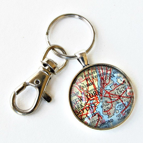 Items similar to New York City Map Keychain / NYC Keychain / Fathers ...