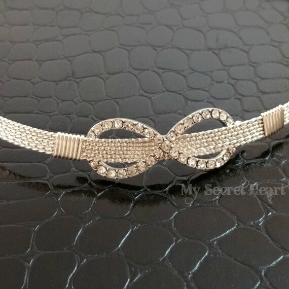 COLLAR CRYSTAL INFINITY locking day by MySecretHeartJewelry