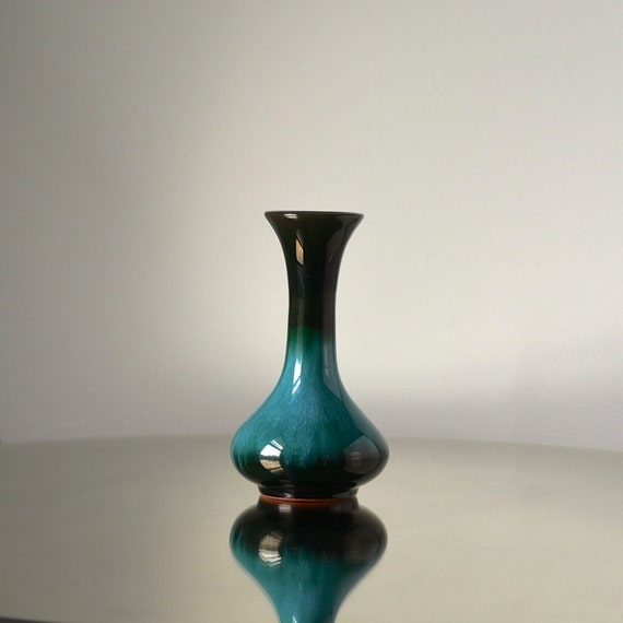 Vintage Mid Century Blue Mountain Pottery Vase with Reflow Glaze