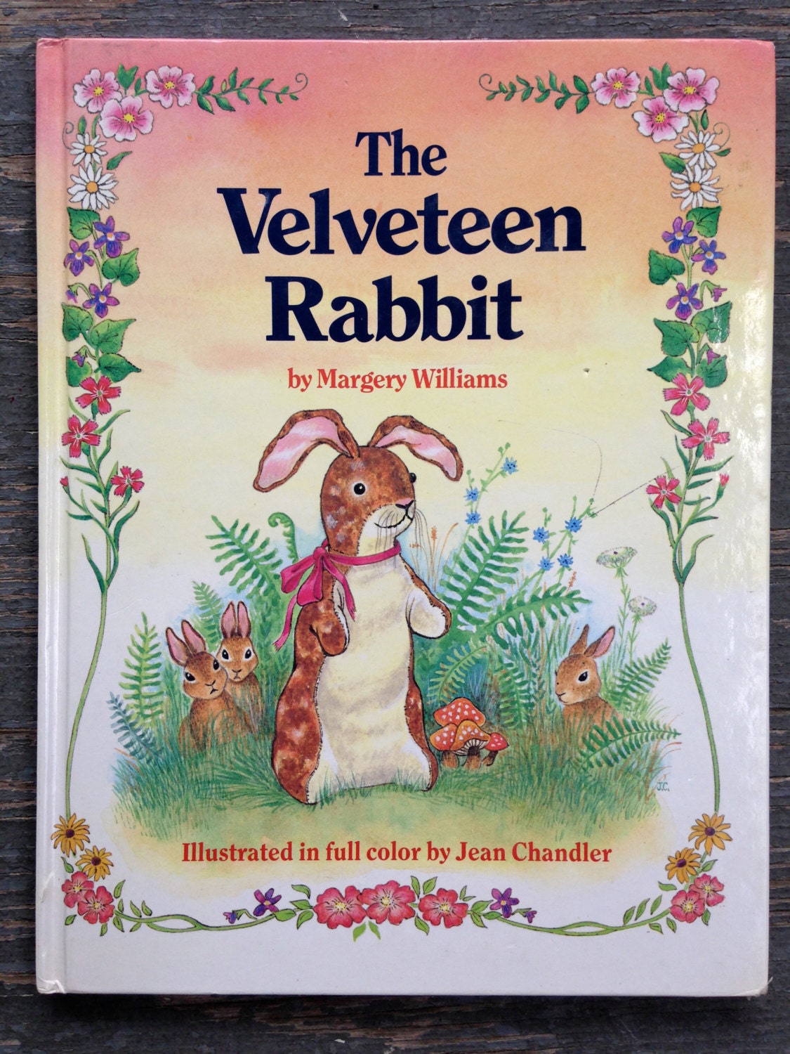 Vintage The VELVETEEN RABBIT Children's Book by WUNDERSTUFF