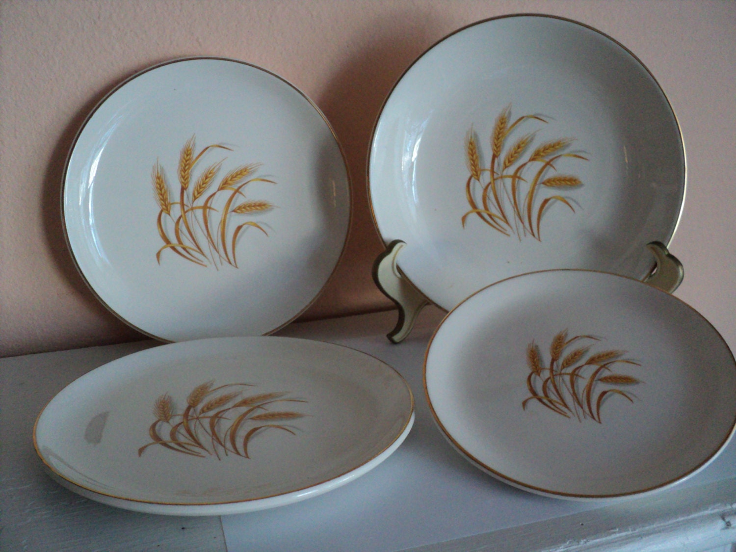 Homer Laughlin 1950s Golden Wheat Dishes 22K Gold Trim Duz