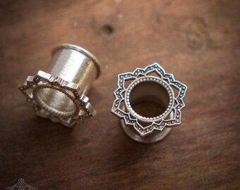 Silver Lotus Tunnel Ear Plugs Gauges, 4mm, 7mm, 10mm, Ear Tunnels ,Silver Gauges, Piercing Jewelry, Tribal Gauge Jewelry