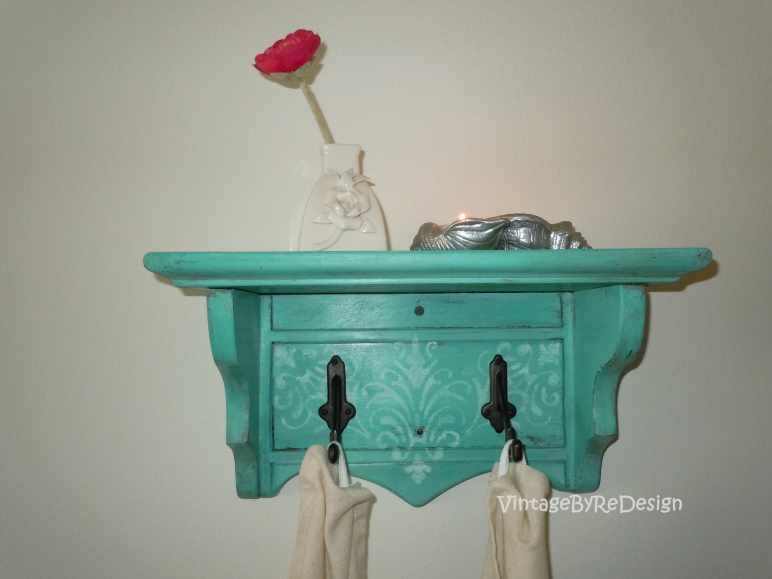 SPECIAL SALE Vintage Bath Towel Holder with by VintageByReDesign