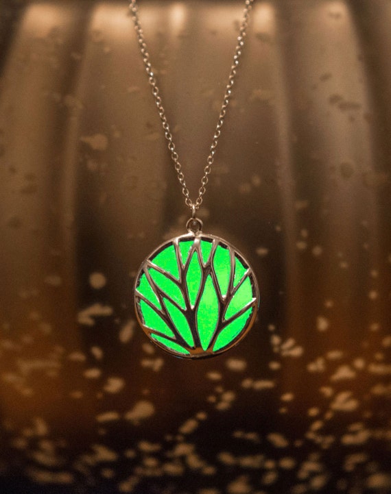 Green Circle Glow Necklace Glow in the Dark Necklace by EpicGlows