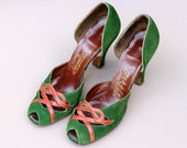 Vintage 1940s 40s Green Suede Peeptoe Court Shoes Knotted Heart Detail UK 3 US 5.5 high heels tan