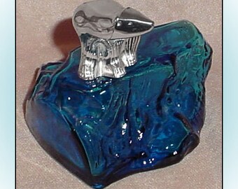 Vintage Avon Arctic King Decanter Polar Bear on Iceberg