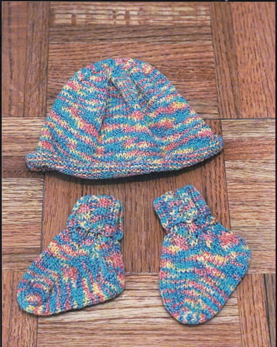 Knitted Baby Socks & Hat Knitting Pattern Sockotta by