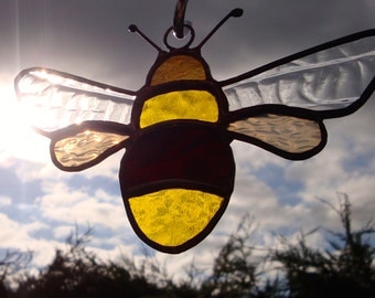 Stained glass bumble bee sun catcher
