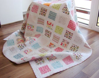 Modern Quilt / Custom Quilt / Twin Quilt / Throw Quilt / Bed Quilt / Girl Quilt / Pastel Quilt / Pink Quilt / Turquoise Quilt