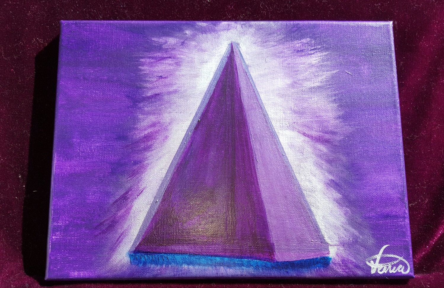 3D Purple Pyramid